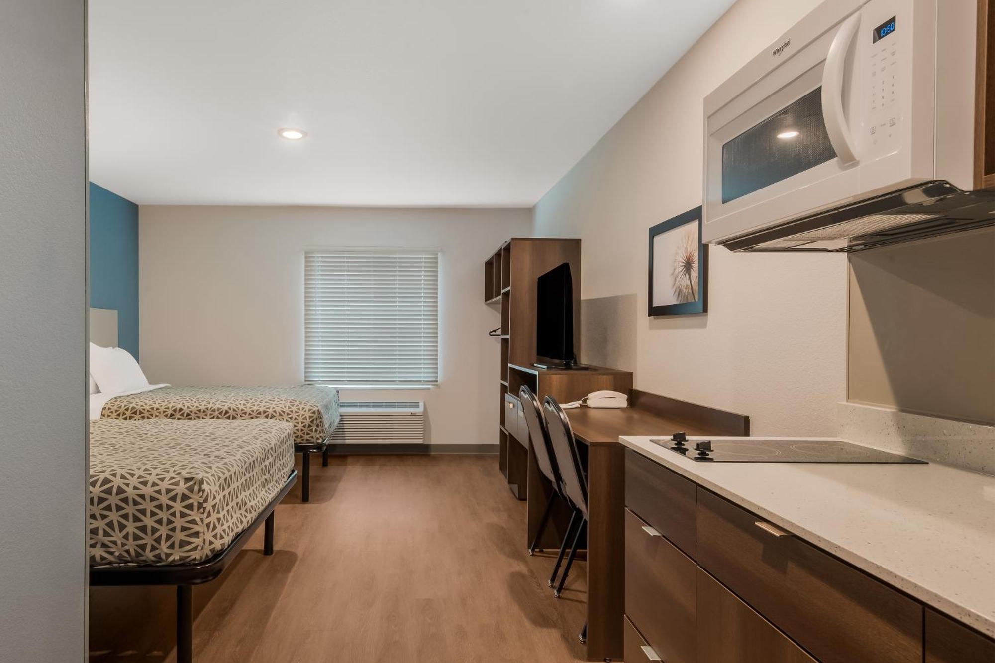 Woodspring Suites Bellflower - Los Angeles Bagian luar foto